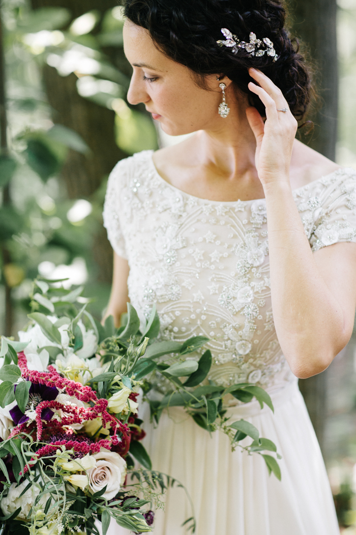 timeless-michigan-wedding-at-the-city-opera-house-12