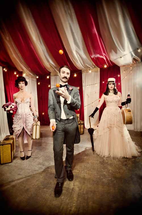 vintage circus wedding inspiration from Get Hitched Give Hope - photos by Laurel McConnell via junebugweddings.com vintage circus wedding inspiration from Get Hitched Give Hope - photos by Laurel McConnell via junebugweddings.com