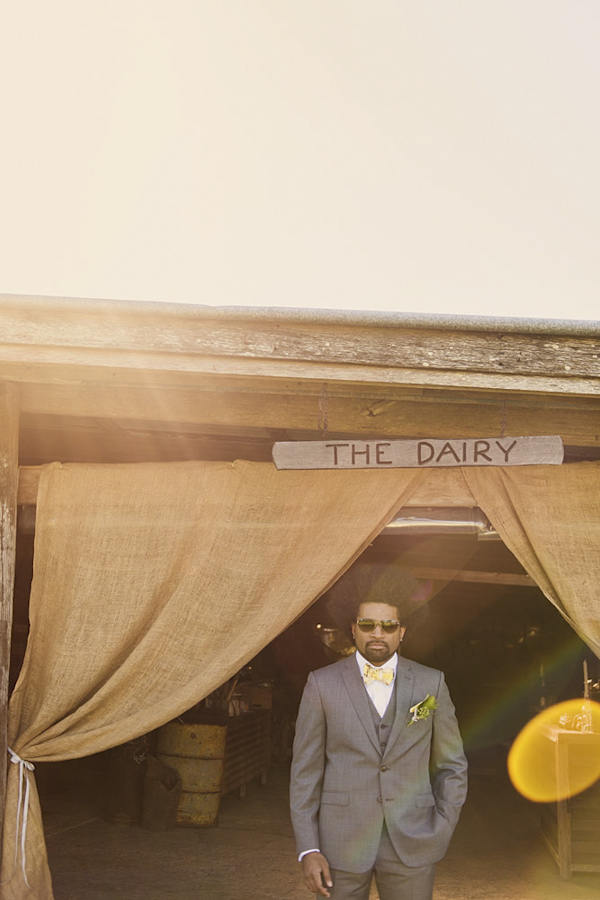natural green and yellow wedding at Yandida Station, Australia, photo by Studio Impressions | via junebugweddings.com natural green and yellow wedding at Yandida Station, Australia, photo by Studio Impressions | via junebugweddings.com