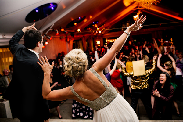 glittery gold bridal style, photo by Stark Photography | via junebugweddings.com glittery gold bridal style, photo by Stark Photography | via junebugweddings.com