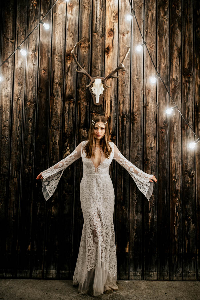 folksy-elopement-inspiration-in-munich-chris-and-ruth-photography-29