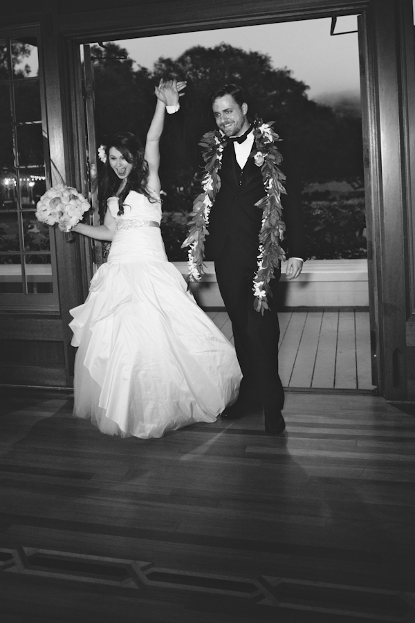 Hawaii destination wedding on Lanai island with photos by Anna Kim Photography | via junebugweddings.com Hawaii destination wedding on Lanai island with photos by Anna Kim Photography | via junebugweddings.com
