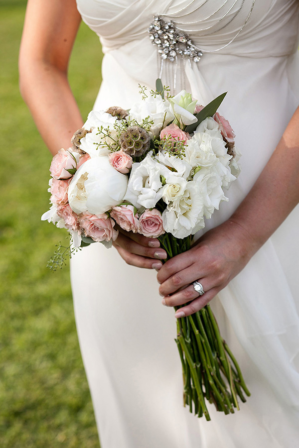 fun destination wedding at Casa China Blanca in Puerto Vallerta, Mexico - photo by Elizabeth Lloyd and Dave Getzschman | via junebugweddings.com fun destination wedding at Casa China Blanca in Puerto Vallerta, Mexico - photo by Elizabeth Lloyd and Dave Getzschman | via junebugweddings.com
