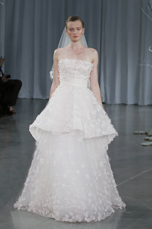 Monique Lhuillier wedding dress from her Fall 2013 bridal collection runway show | via junebugweddings.com Monique Lhuillier wedding dress from her Fall 2013 bridal collection runway show | via junebugweddings.com
