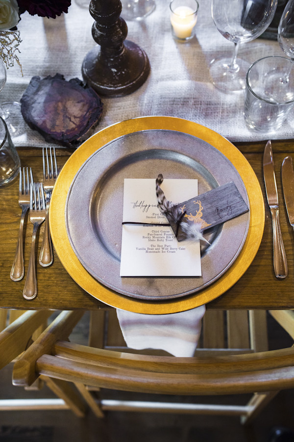 rustic mountain wedding reception decor, photo by Chowen Photography | via junebugweddings.com rustic mountain wedding reception decor, photo by Chowen Photography | via junebugweddings.com