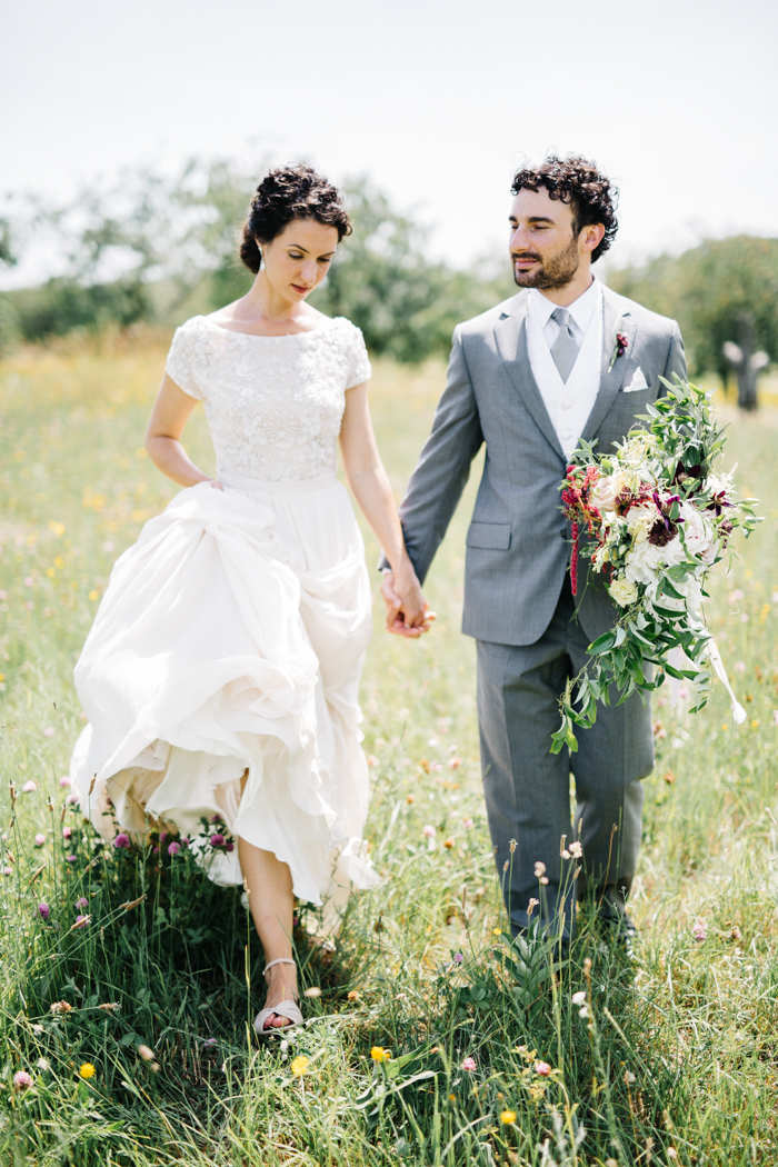 timeless-michigan-wedding-at-the-city-opera-house-25