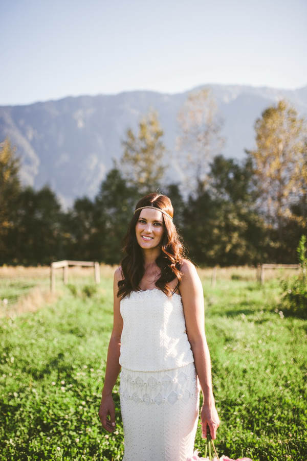 bridal portrait with bohemian headband bridal portrait with bohemian headband