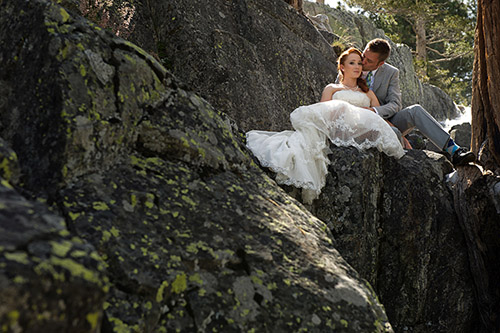 rustic, relaxed Lake Tahoe wedding from Felicia Events and Theilen Photography | via junebugweddings.com rustic, relaxed Lake Tahoe wedding from Felicia Events and Theilen Photography | via junebugweddings.com