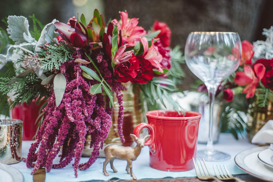 Vibrant-and-Earthy-Forest-Wedding-Inspiration-in-the-Palomar-Mountains-Color-and-Cake-Photography-13