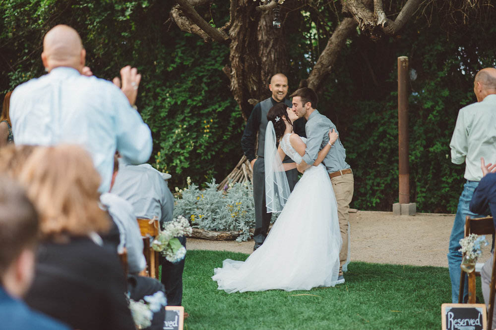 Vintage-Rustic-Wedding-at-Whispering-Tree-Ranch (22 of 38)
