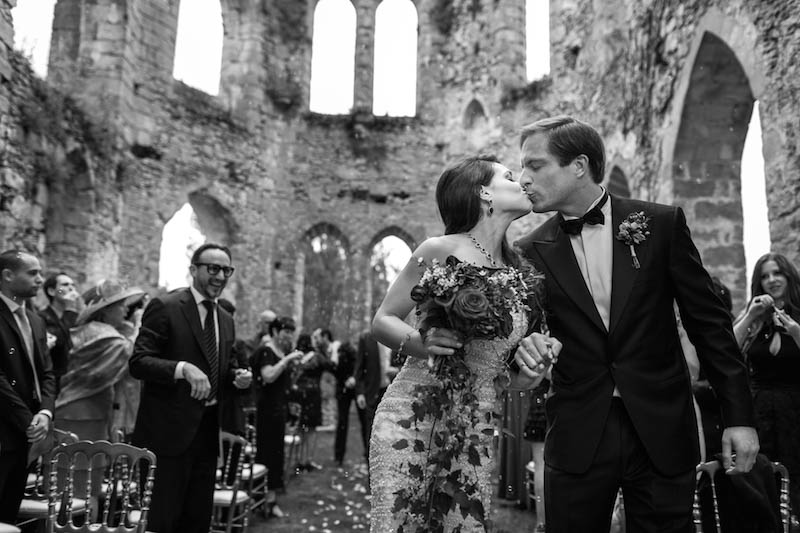 Unorthodox-Paris-Wedding-at-Château-du-Vivier-in-Paris (15 of 36)