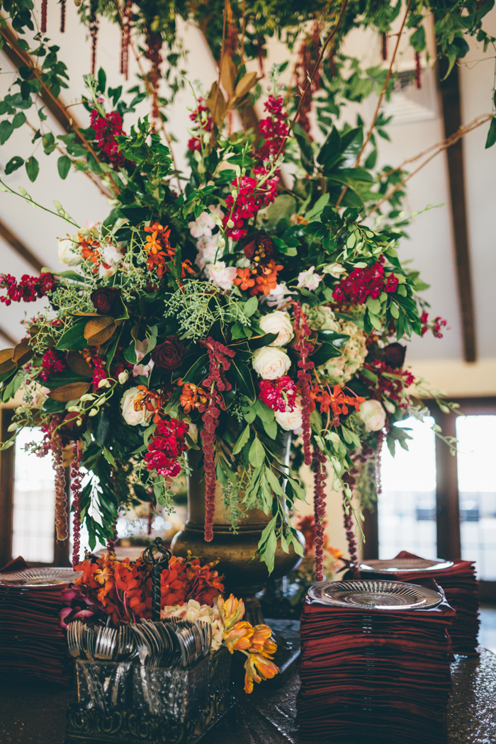 southern-glam-garden-party-wedding-at-the-venue-at-tryphenas-garden-32