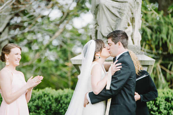 secret garden wedding in Baltimore, photo by L Hewitt Photography | via junebugweddings.com secret garden wedding in Baltimore, photo by L Hewitt Photography | via junebugweddings.com