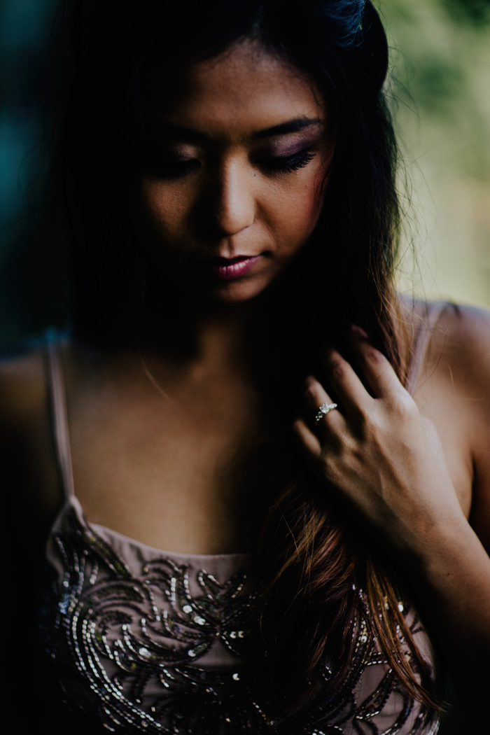 foggy-morning-ann-arbor-engagement-at-nichols-arboretum-24