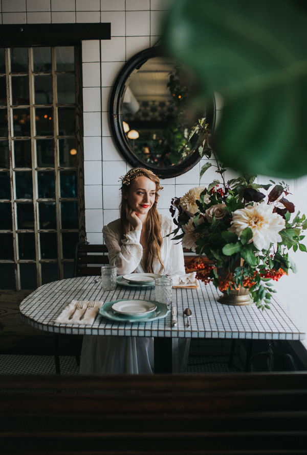 vintage-east-austin-wedding-inspiration-with-an-irish-twist-9