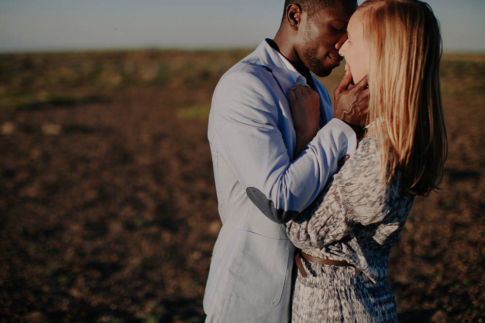 Stylish-Mountain-Engagement-at-Mount-Rainier-National-Park-Robert-J-Hill-Photography (13 of 22)