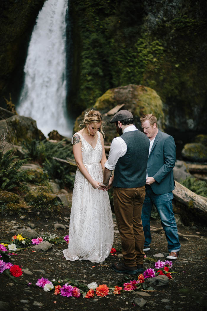 whimsical-and-heartfelt-wahclella-falls-elopement-abby-tohline-photography-co-22