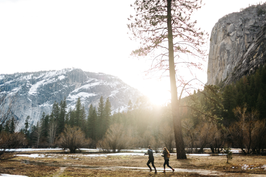 sweet-autumn-yosemite-engagement-photos-25