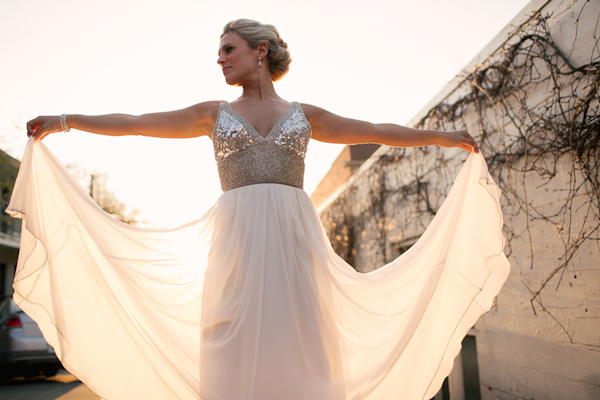 glittery gold bridal style, photo by Stark Photography | via junebugweddings.com glittery gold bridal style, photo by Stark Photography | via junebugweddings.com