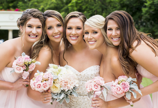blush and gold california wedding at private family estate, wedding photos by D. Park Photography | via junebugweddings.com blush and gold california wedding at private family estate, wedding photos by D. Park Photography | via junebugweddings.com