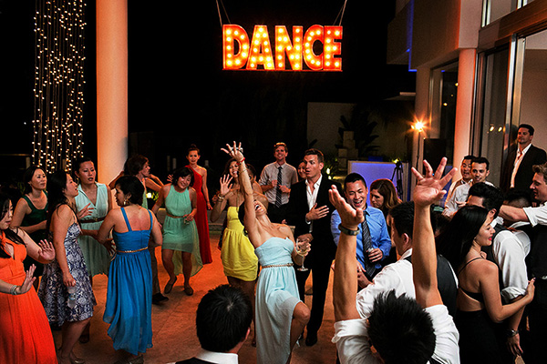 fun destination wedding at Casa China Blanca in Puerto Vallerta, Mexico - photo by Elizabeth Lloyd and Dave Getzschman | via junebugweddings.com fun destination wedding at Casa China Blanca in Puerto Vallerta, Mexico - photo by Elizabeth Lloyd and Dave Getzschman | via junebugweddings.com