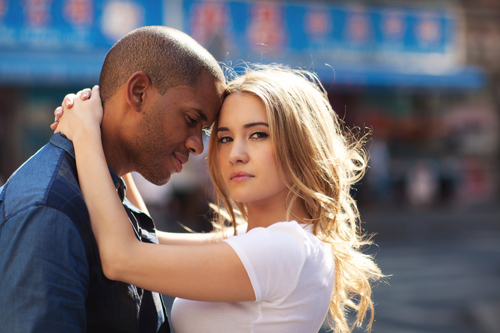 I heart NYC engagement photo shoot by Jason Groupp via JuebugWeddings.com I heart NYC engagement photo shoot by Jason Groupp via JuebugWeddings.com