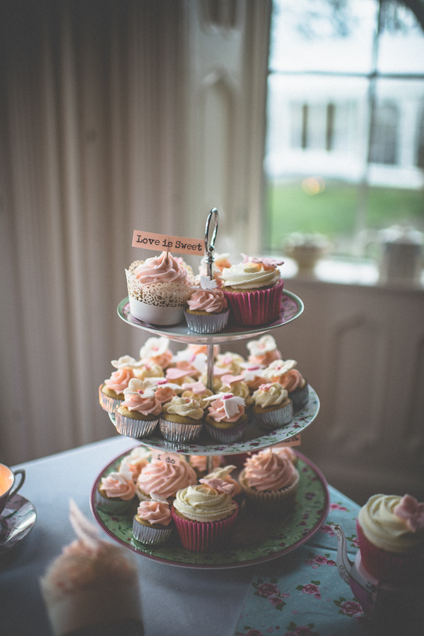 homemade wedding on the coast of Ireland, photo by Savo Photography | via junebugweddings.com homemade wedding on the coast of Ireland, photo by Savo Photography | via junebugweddings.com