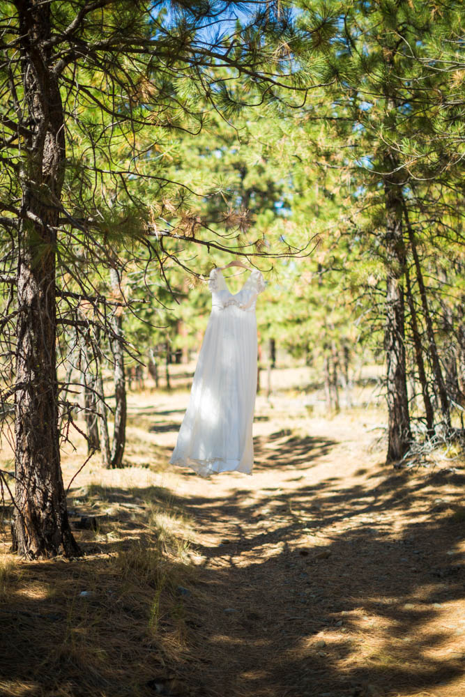 Colorful-Backyard-Wedding-in-Oregon (2 of 33)