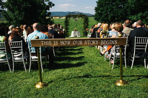 West Virginia countryside estate with photos by The Oberports | via junebugweddings.com West Virginia countryside estate with photos by The Oberports | via junebugweddings.com