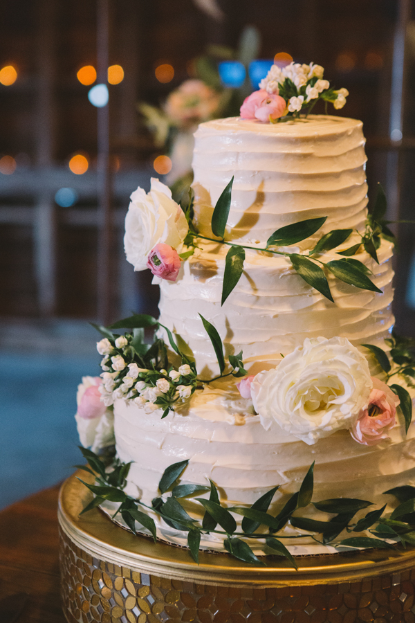 organic-and-ethereal-georgia-wedding-at-sweet-meadow-farms-at-beech-creek-36