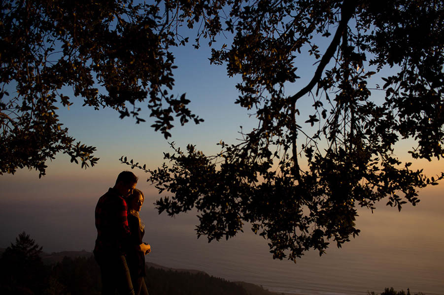 Cozy-Anniversary-Photo-Shoot-at-Mount-Tamalpais-Dustin-Cantrell-14