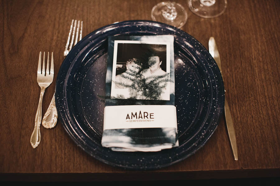 Black-and-White-Log-Cabin-Wedding-Pure-Cozy-Chic-24