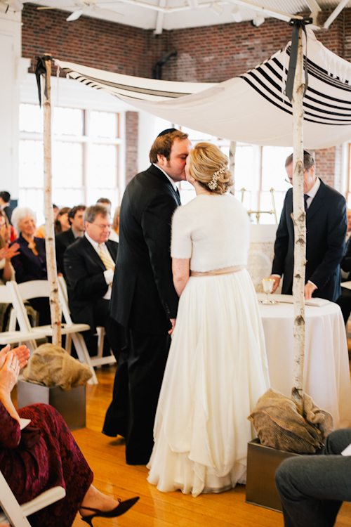 unique wedding in Brooklyn, New York with photos by Priya Patel Photography | junebugweddings.com unique wedding in Brooklyn, New York with photos by Priya Patel Photography | junebugweddings.com