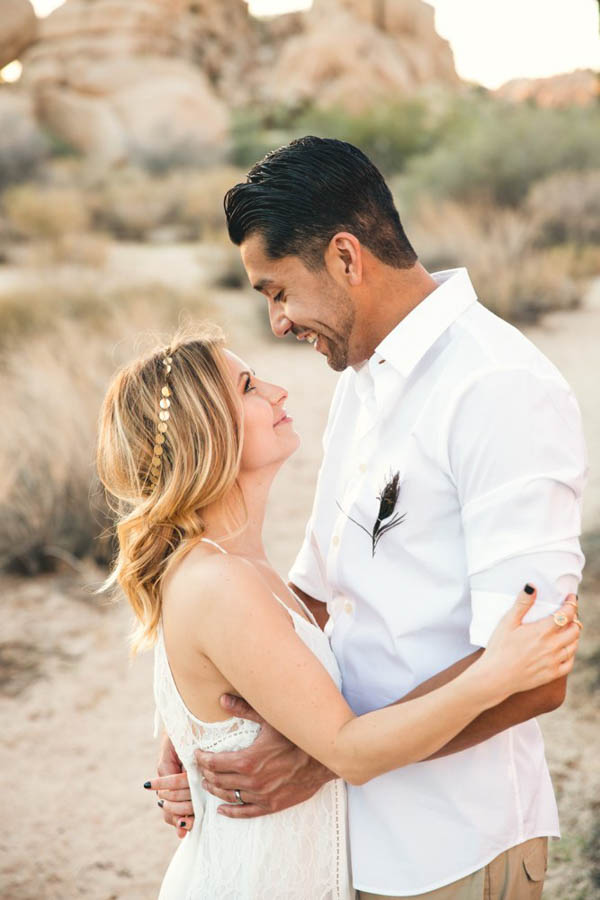 Joshua-Tree-Elopement-Inspiration-Colorful-Southwestern-Vibes-15