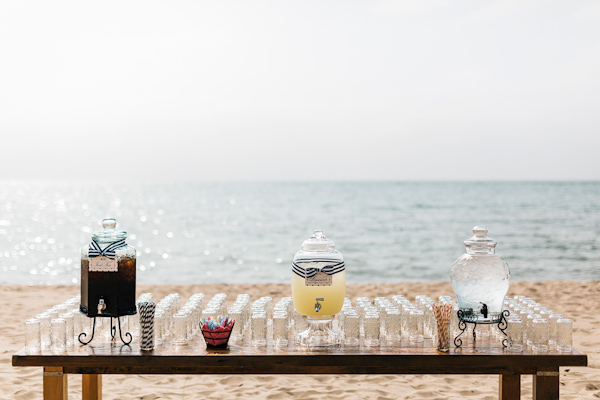 coral and navy nautical wedding on Lake Michigan, photo by Harrison Studio | via junebugweddings.com coral and navy nautical wedding on Lake Michigan, photo by Harrison Studio | via junebugweddings.com