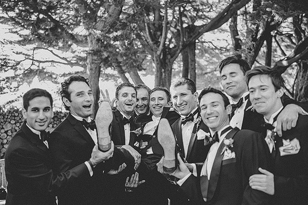organic outdoor summer wedding at Holly Farm - photo by Lisa Lefringhouse Photography | via junebugweddings.com organic outdoor summer wedding at Holly Farm - photo by Lisa Lefringhouse Photography | via junebugweddings.com