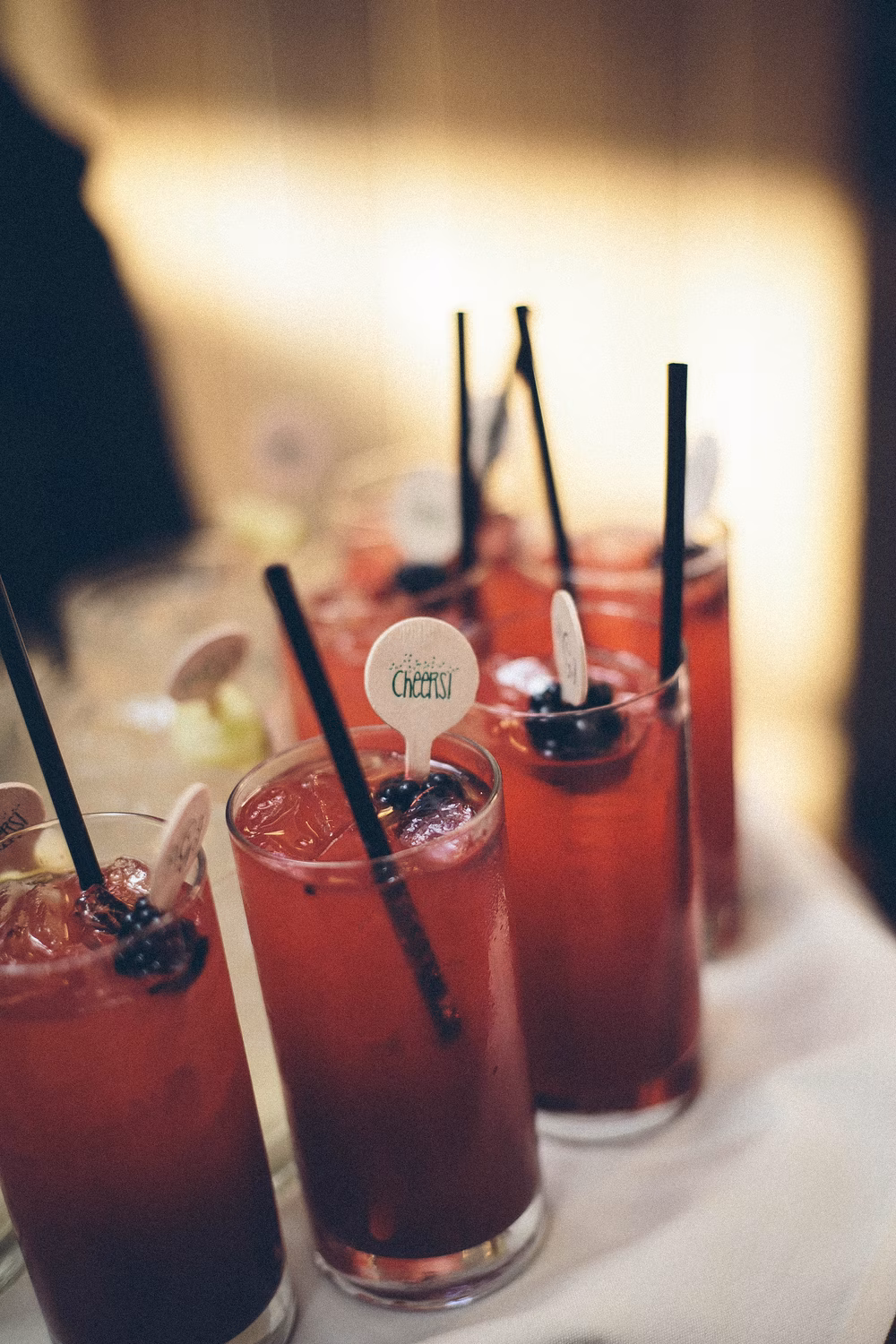 Elegant-Garden-Wedding-Oregon-Golf-Club-Ben-Pigao (22 of 32)