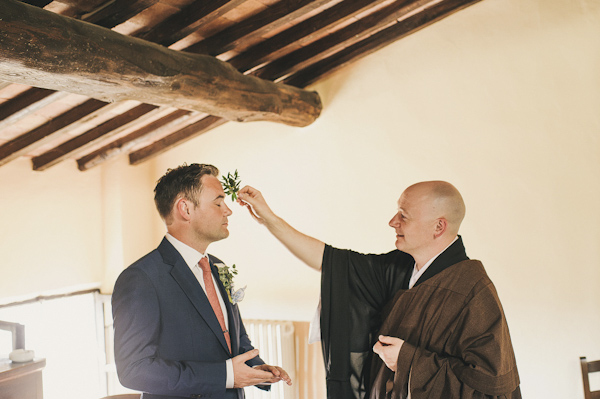 destination wedding in Sienna, Italy - photo by This Modern Love | via junebugweddings.com destination wedding in Sienna, Italy - photo by This Modern Love | via junebugweddings.com