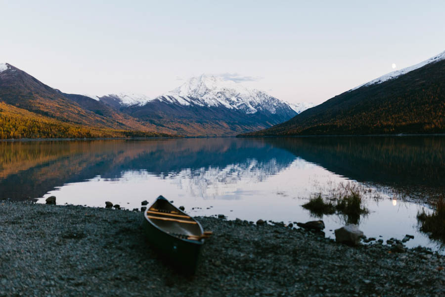 Winter-Elopement-Inspiration-at-Eklunta-Lake-Kristian-Lynae-Photography-14