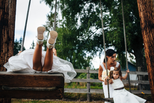 casual rustic wedding in Kent, Washington with photos by ANZA foto + film casual rustic wedding in Kent, Washington with photos by ANZA foto + film