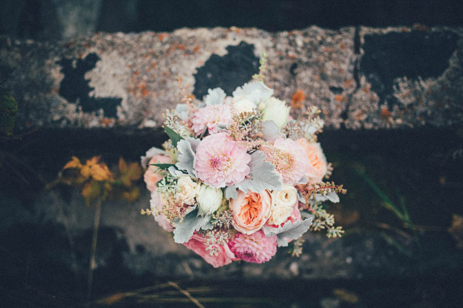 Stunning-Banff-Elopement-in-the-Tunnel-Mountain-Reservoir-Tricia-Victoria-Photography-24