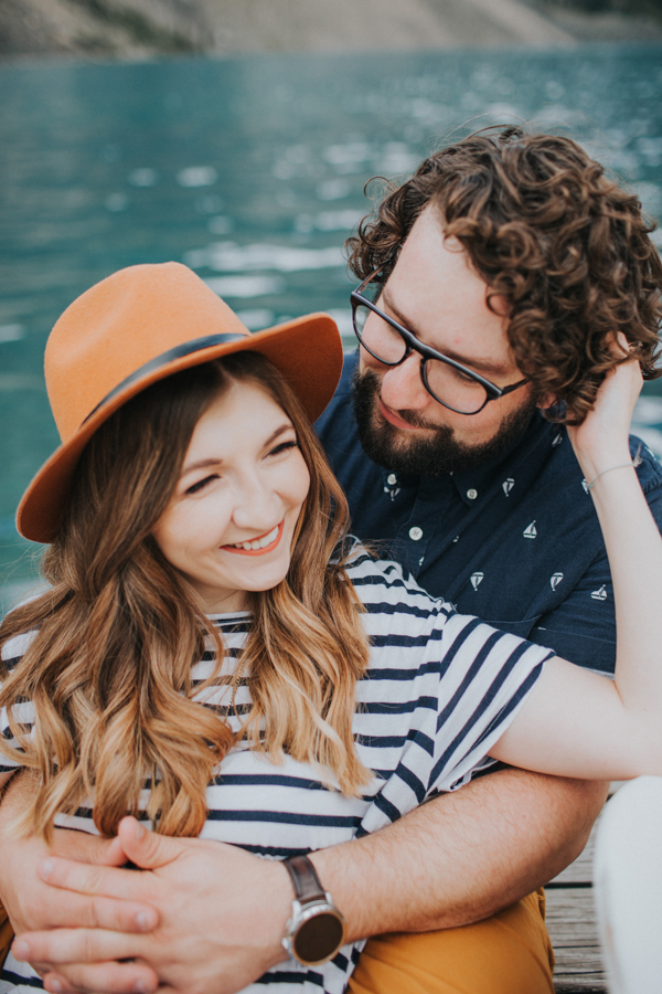 this-well-dressed-couple-in-their-banff-engagement-is-pure-eye-candy-3