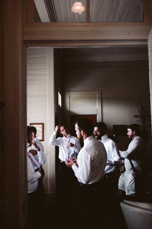 positively-charming-small-town-texas-wedding-at-henkel-hall-9