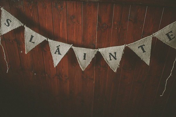 destination wedding in Ireland, photo by Savo Photography | via junebugweddings.com destination wedding in Ireland, photo by Savo Photography | via junebugweddings.com
