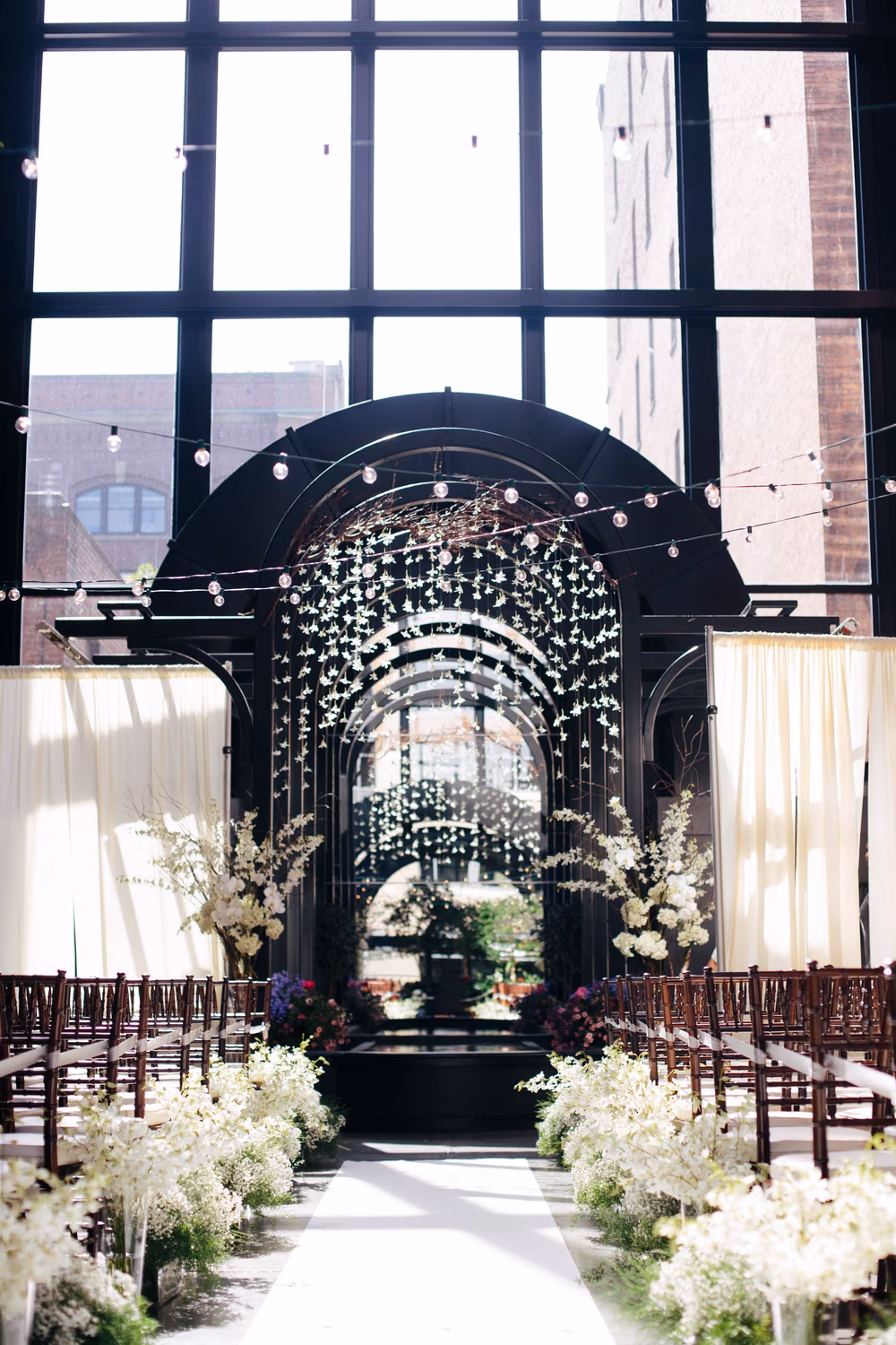 Classy-Seattle-Wedding-at-Court-in-the-Square (14 of 29)