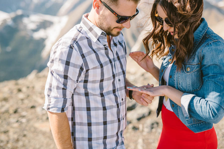 Surprise-Helicopter-Proposal-Icefields-Parkway-Darren-Roberts (2 of 24)