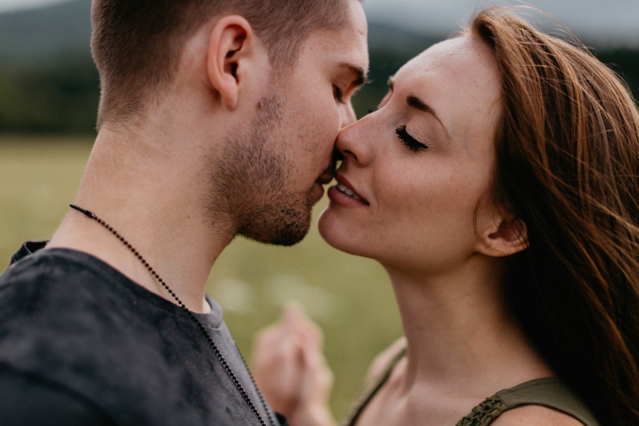 this-epic-blue-ridge-parkway-engagement-will-take-your-breath-away-11
