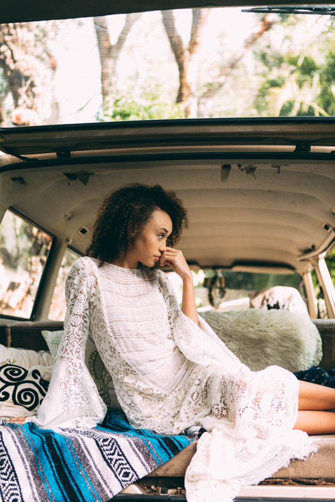 Stunning-Bohemian-Bridal-Style-Featuring-Joelle-Perry-Casey-Liu (12 of 22)