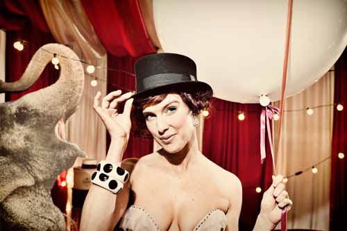 vintage circus wedding inspiration from Get Hitched Give Hope - photos by Laurel McConnell via junebugweddings.com vintage circus wedding inspiration from Get Hitched Give Hope - photos by Laurel McConnell via junebugweddings.com