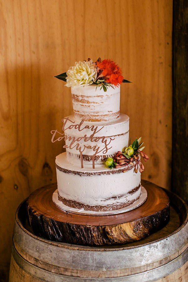 australian-garden-party-wedding-at-merribee-house-30